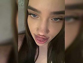 Glossmixdoll Cam