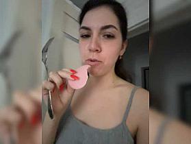 Vika19981 Cam
